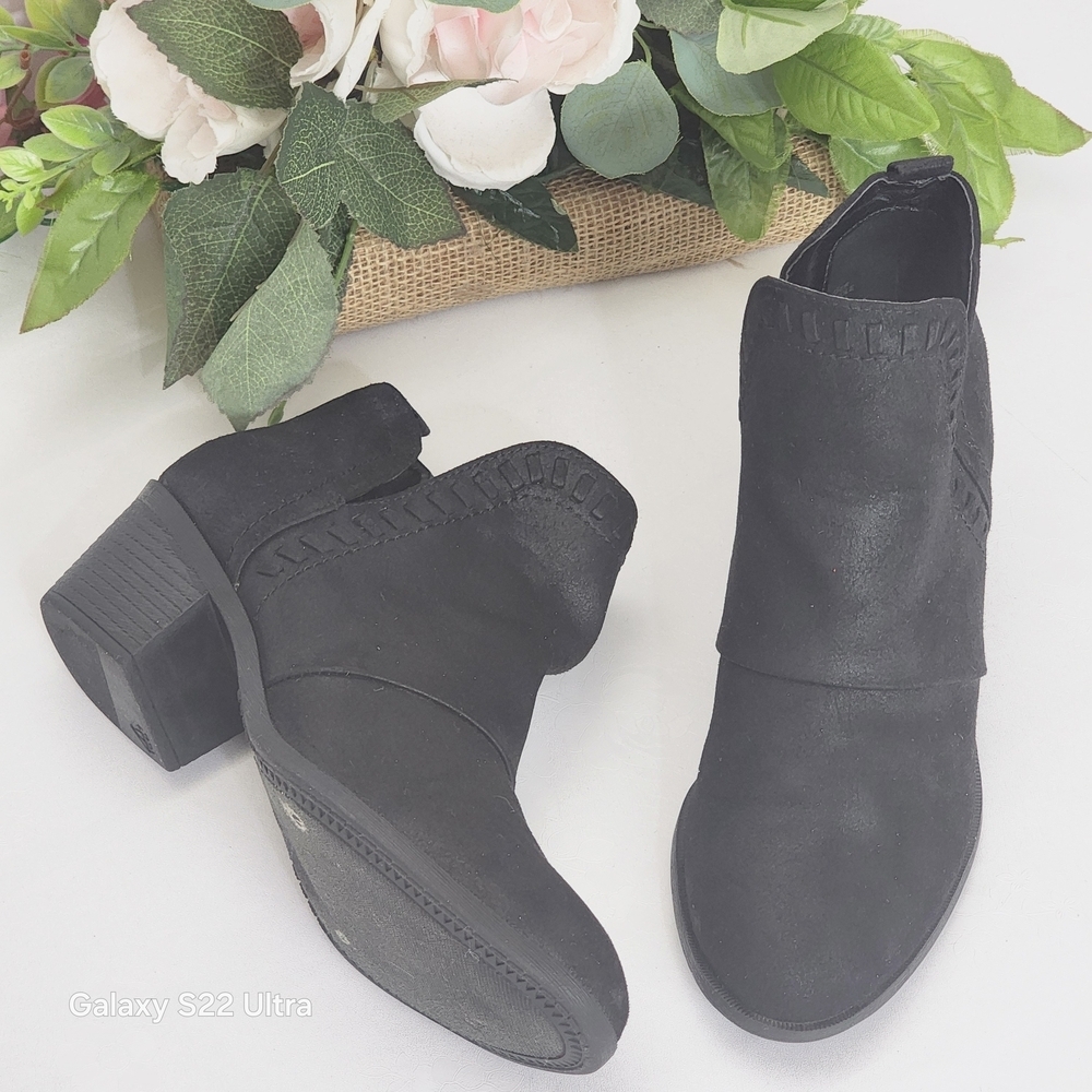 Lipton Black Fabric Upper Loafer - Black